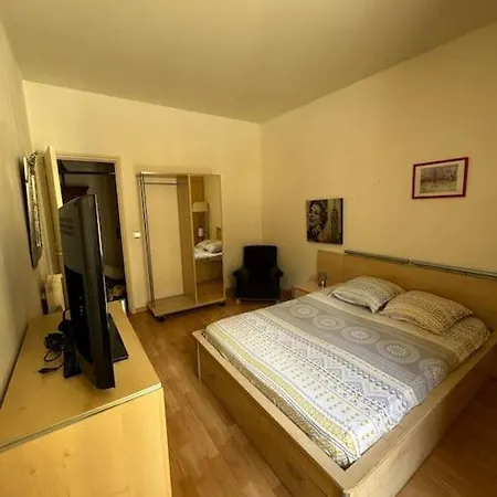 Daire F4 130 M2 Ultra Centre Commodites Plages Ajaccio (Corsica)